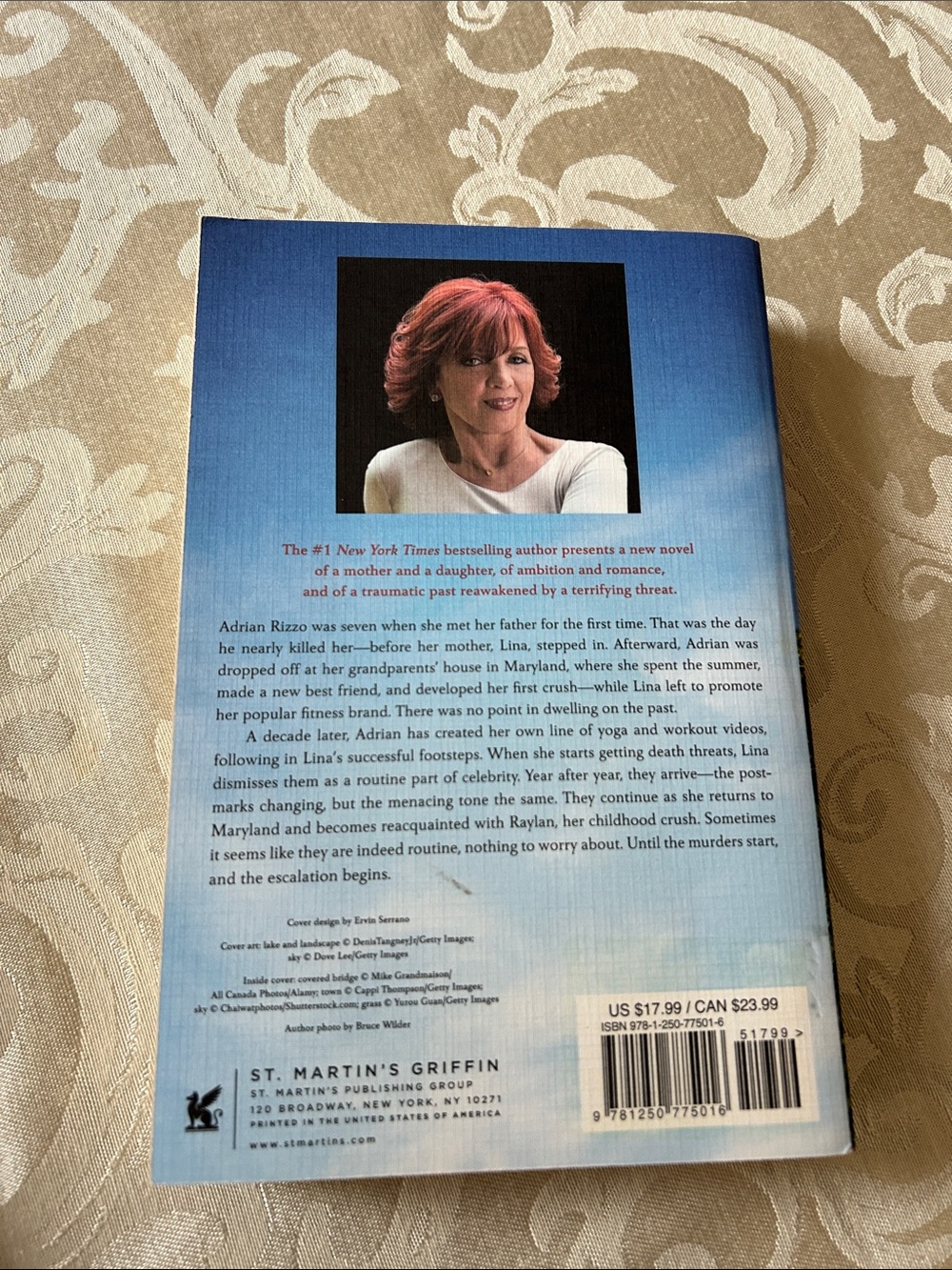 Paperback Book Bundle - Picture 5 of 14